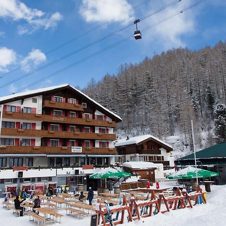 Hotel The Larix Ski-In Ski-Out Saas-Fee Exterior foto