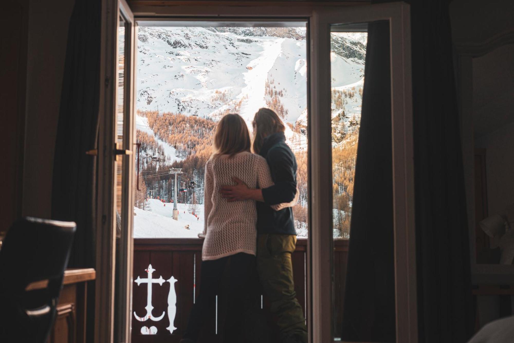 Hotel The Larix Ski-In Ski-Out Saas-Fee Exterior foto