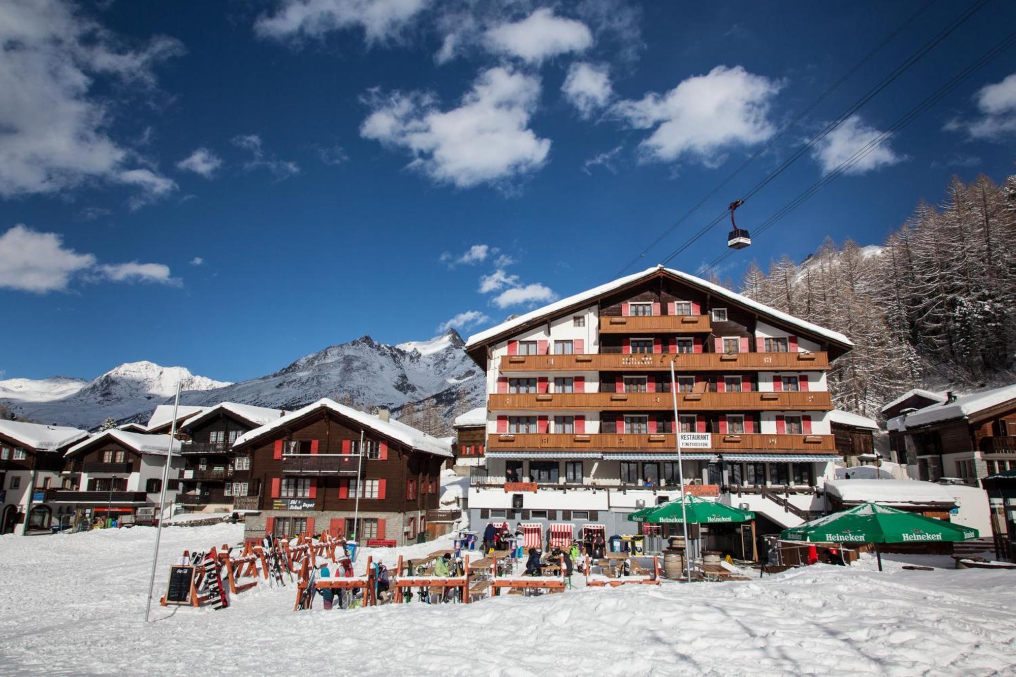 Hotel The Larix Ski-In Ski-Out Saas-Fee Exterior foto