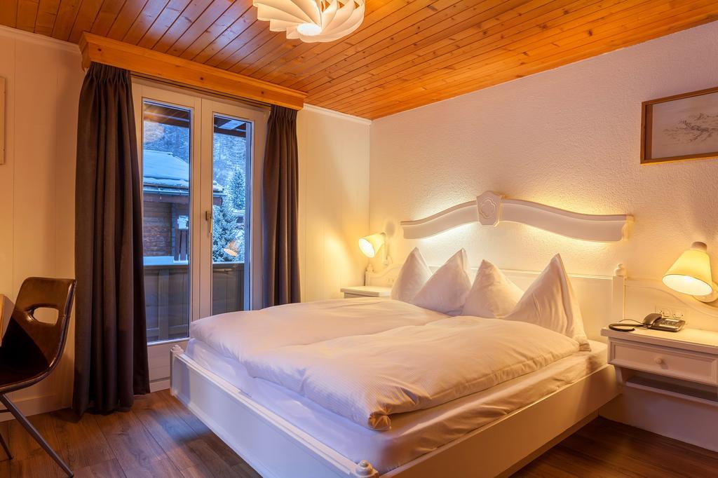 Hotel The Larix Ski-In Ski-Out Saas-Fee Exterior foto